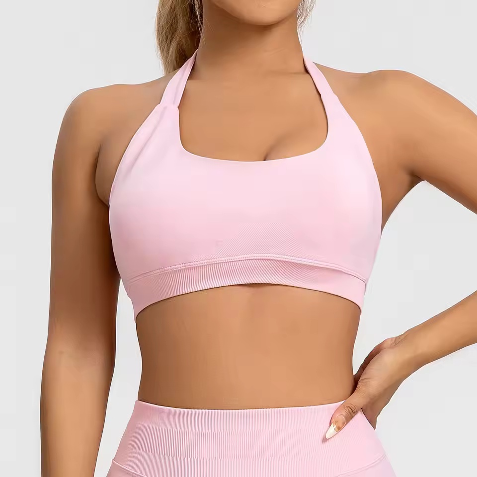 スポーツブラ レディース シームレス ホルターネックトップ  - Push Up Bra Padded のレビューと価格